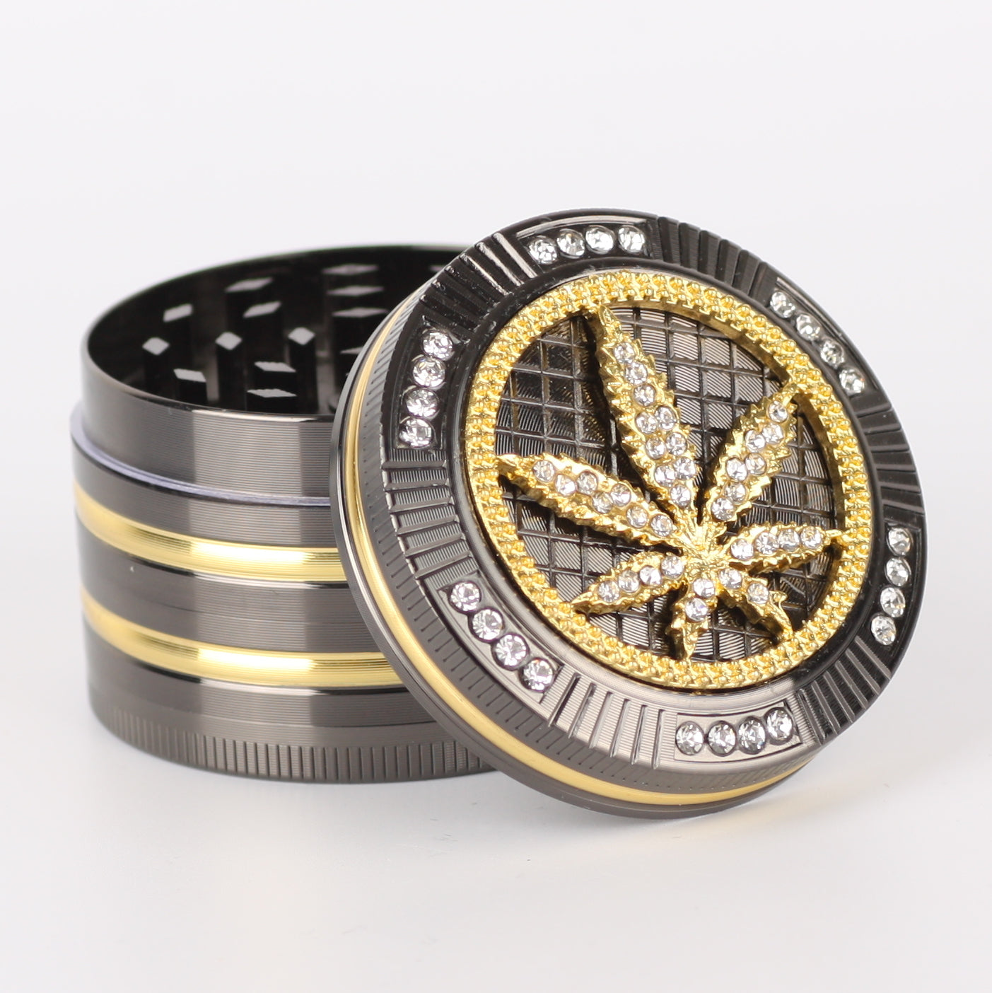 Diamant Diamond Bling Bling Cannabis Hanfblatt Grinder Gold mit Steinen